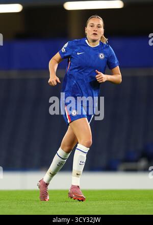 London, Großbritannien. Oktober 2025. Wieke Kaptein von Chelsea während des Spiels Chelsea Women vs Paris FC UEFA Womens Champions League in Stamford Bridge, London. Der Bildnachweis sollte lauten: Paul Terry/Sportimage Credit: Sportimage Ltd/Alamy Live News Stockfoto