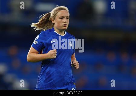 London, Großbritannien. Oktober 2025. Erin Cuthbert von Chelsea während des Spiels Chelsea Women vs Paris FC UEFA Womens Champions League in Stamford Bridge, London. Der Bildnachweis sollte lauten: Paul Terry/Sportimage Credit: Sportimage Ltd/Alamy Live News Stockfoto