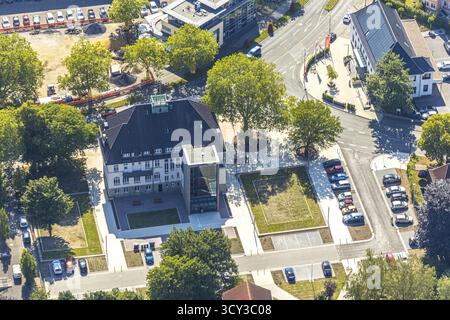 Luftaufnahme, Stadtverwaltung, Wiederaufbau des alten Rathauses Heessen, Kreisstädte, Bürgeramt HeessenHeessen, Hamm, Ruhr AR Stockfoto