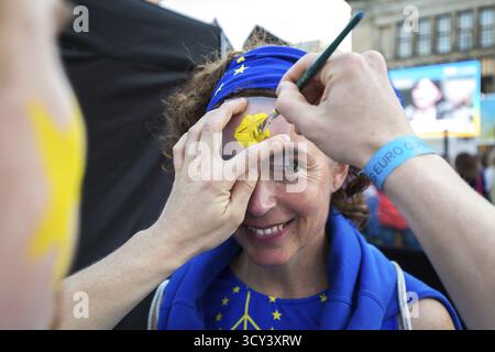 DEU Deutschland Berlin nimmt am öffentlichen Gesang von Beethovens Neunter mit dem Young Euro Classic auf dem Gendarmenmarkt Teil Stockfoto