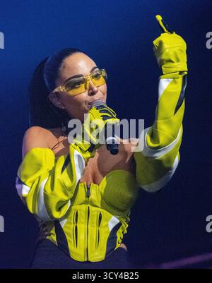 Manchester, Greater Manchester, Großbritannien. August 2025. Tulisa tritt während des Manchester Pride 2025 auf. Manchester Pride bereitet sich auf die Eingabe von Verwaltungsberichten vor. „The Mill“. Manchester Pride Ltd. Hat Berichten zufolge kein Geld mehr und kann seine Rechnungen nicht mehr bezahlen. Nach Angaben des Kuratoriums ist Manchester Pride derzeit dabei, mit unseren Rechts- und Finanzberatern den besten Weg für die Zukunft zu finden.“ Ziel ist es, bis Mittwoch, den 22. Oktober, zusätzliche Mitteilungen bereitzustellen. In diesem Jahr waren Nelly Furtado, Olly Alexander und Tulisa zu sehen. (Kredit Ima Stockfoto