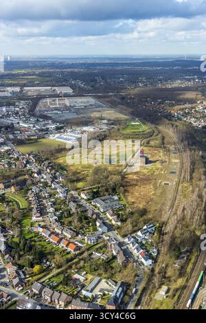 Luftaufnahme, historische Zeche Wendeturmschacht 1 Zeche Sterkrade, Gewerbegebiet Weierheide, Sterkrade, Oberhausen, Ruhrgebiet, Nordrhein-W Stockfoto