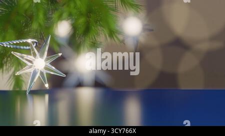 Ein glitzerndes Weihnachtsstern hängt neben grünen Kiefernzweigen mit verschwommenen festlichen Lichtern im Hintergrund. 3D-Rendering Stockfoto