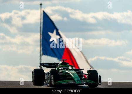 Austin, Usa. Oktober 2025. Der deutsche Formel-1-Pilot Nico Hulkenberg vom Stake F1 Team in Aktion während der Qualifikation für den Formel-1-Grand-Prix der Vereinigten Staaten auf dem Circuit of the Americas in Austin, Texas am Freitag, den 17. Oktober 2025. Foto: Greg Nash/UPI Credit: UPI/Alamy Live News Stockfoto