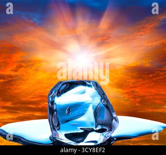 Konzeptuelle Darstellung der globalen Erwärmung und des schmelzenden Eises. Stockfoto
