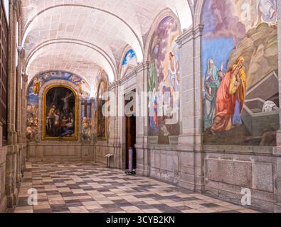 Fresken del Claustro del Monasterio de San Lorenzo de El Escorial. Madrid. España Stockfoto
