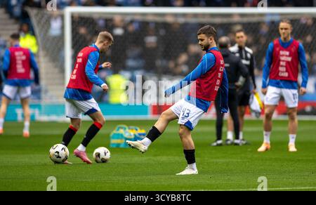 Ibrox Stadium, Glasgow, Großbritannien. Oktober 2025. Scottish Premiership Football, Rangers gegen Dundee United; Nicolas Raskin von Rangers Warms Up Credit: Action Plus Sports/Alamy Live News Stockfoto
