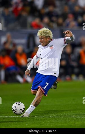 Commerce City, CO, USA. Oktober 2025. US-Mittelfeldspieler Diego Luna (7) im Einsatz während des internationalen Fußballspiels der Männer zwischen der US-Nationalmannschaft und Australien im Dick's Sporting Goods Park in Commerce City, CO. (Foto: Kevin Langley/Sports South Media). Quelle: csm/Alamy Live News Stockfoto