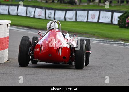Richard Wilson, Ferrari 246 F1 Dino, Richmond und Gordon Trophies, 25 Minuten Rennen, nach einem trockenen Training fand das Rennen Clo statt Stockfoto