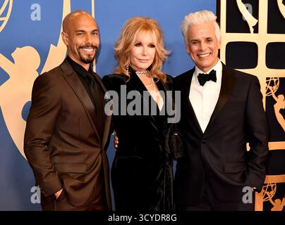 Pasadena, USA. Oktober 2025. Bryton James, Tracey E. Bregman und Christian LeBlanc nahmen an den 52. Jährlichen Daytime Emmy Awards Teil – Ankünfte im Pasadena Civic Auditorium am 17. Oktober 2025 in Pasadena, CA © Steven Bergman/AFF-USA.COM Credit: AFF/Alamy Live News Stockfoto