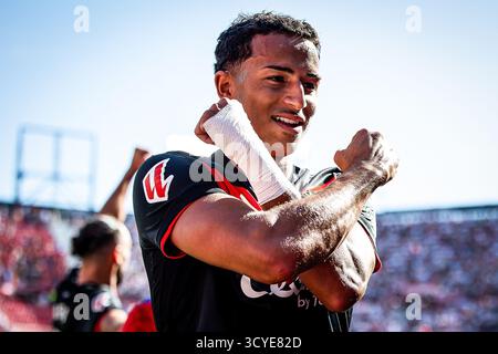 Sevilla, Espagne. Oktober 2025. Mateo JOSEPH von RCD Mallorca feiert sein Tor während des spanischen Meisterschaftsspiels LaLiga zwischen Sevilla FC und RCD Mallorca am 18. Oktober 2025 im Estadio Ramon Sanchez Pizjuan in Sevilla, Spanien - Foto Rafael Roman/Matthieu Mirville/DPPI Credit: DPPI Media/Alamy Live News Stockfoto