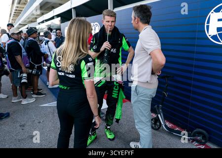 Austin, Usa. Oktober 2025. Der deutsche Formel-1-Pilot Nico Hulkenberg vom Stake F1 Team wird am Samstag, den 18. Oktober 2025, auf dem Circuit of the Americas in Austin, Texas, gesehen, nachdem er sich für den Formel-1-Grand-Prix der Vereinigten Staaten qualifiziert hat. Foto: Greg Nash/UPI Credit: UPI/Alamy Live News Stockfoto