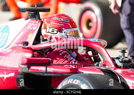 Austin, Tx, USA. Oktober 2025. Charles Leclerc (MON) - Scuderia Ferrari - Ferrari SF-25 - Ferrari während des Sprint-Rennens der Formel 1 MSC Cruises United States Grand Prix 2025, Austin, TX, USA, vom 16. Bis 19. Oktober 2025. Runde 19 der FIA Formel-1-Weltmeisterschaft 2025. (Kreditbild: © Alessio de Marco/ZUMA Press Wire) NUR REDAKTIONELLE VERWENDUNG! Nicht für kommerzielle ZWECKE! Quelle: ZUMA Press, Inc./Alamy Live News Stockfoto