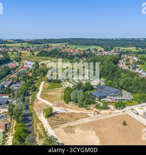 Ein Blick aus der Vogelperspektive auf die malerische Stadt Ellwangen im Jagsttal im Landkreis Ostalb in Baden-Württemberg Stockfoto
