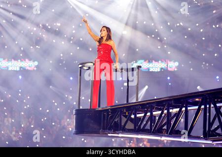 Andrea Berg in der TV-Show Schlagerbooom 2025 - alles funkelt! Alles glitzert!“ In der Dortmunder Westfalenhalle. Dortmund, 18.10.2025 Stockfoto