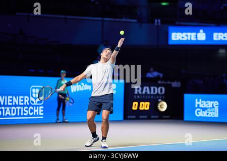 Wien, Wien, Österreich. Oktober 2025. Hamad Medjedovic aus Serbien während der ersten Bank Open - ATP500, Herren Tennis (Credit Image: © Mathias Schulz/ZUMA Press Wire) NUR REDAKTIONELLE VERWENDUNG! Nicht für kommerzielle ZWECKE! Quelle: ZUMA Press, Inc./Alamy Live News Stockfoto