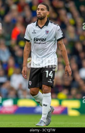 Zak Vyner von Bristol City während des Sky Bet Championship Matches zwischen Norwich City und Bristol City in der Carrow Road, Norwich am Samstag, den 18. Oktober 2025. (Foto: David Watts | MI News) Credit: MI News & Sport /Alamy Live News Stockfoto