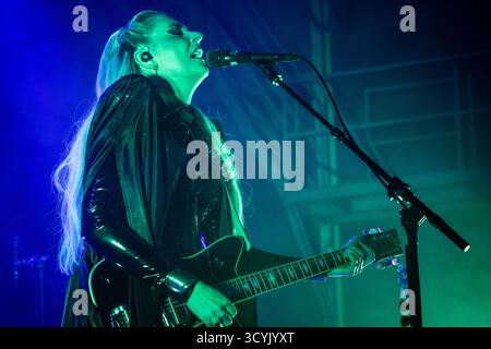 Kopenhagen, Dänemark. Oktober 2025. Der färöische Sänger, Songwriter und Musiker Eivor gibt ein Live-Konzert in Poolen Kopenhagen. Stockfoto