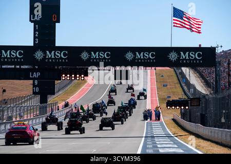 Austin, Usa. Oktober 2025. ATV sind während der Fahrerparade vor dem Formel-1-Grand-Prix auf dem Circuit of the Americas in Austin, Texas am Sonntag, den 19. Oktober 2025 zu sehen. Foto: Greg Nash/UPI Credit: UPI/Alamy Live News Stockfoto
