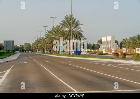 Blick auf die Stadt Abu Dhabi in den Vereinigten Arabischen Emiraten. Stockfoto
