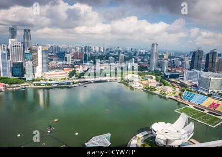 Singapur - 19. Oktober 2018: Luftbild der Innenstadt im Zentrum der Stadt Singapur. Stockfoto