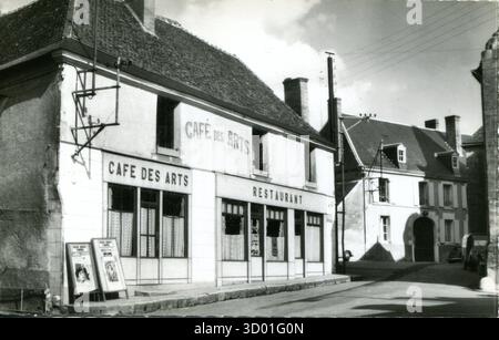 Französisches Departement Genillé: 37 - Region Indre-et-Loire: Centre-Val de Loire Vintage Postkarte, 20. Jahrhundert Stockfoto