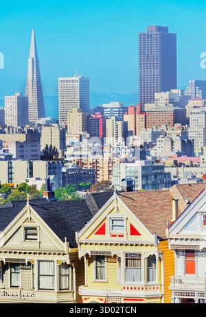 Die Painted Ladies, Alamo Square, San Francisco, Kalifornien, USA Stockfoto