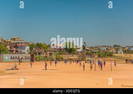 Antananarivo, Madagaskar 07. Oktober 2023. Stadtbild, Tana, Hauptstadt Madagaskars. Menschen und Straßen der armen Hauptstadt und der größten Stadt Madagaskars. Das tägliche Leben in madagasy Stockfoto