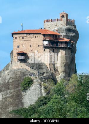 Heiliges Kloster des Heiligen Nikolaus Anapafsas in Meteora, Griechenland Stockfoto