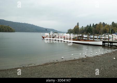 Lake Windemere ab Bowness-on-Windemere an einem regnerischen Nachmittag Stockfoto
