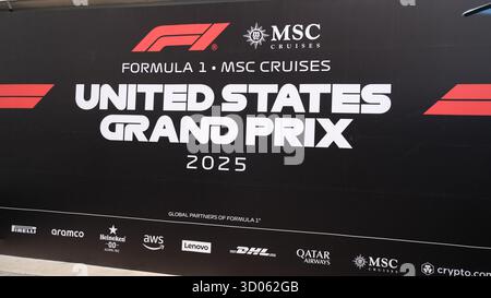 Austin, Tx, USA. Oktober 2025. 19. Oktober 2025: Beschilderung der Wände des Fahrerlagers während des F1 2025 Grand Prix der Vereinigten Staaten in Austin, Texas. Jason Pohuski/BMR (Credit Image: © Jason Pohuski/BMR via ZUMA Press Wire) NUR REDAKTIONELLE VERWENDUNG! Nicht für kommerzielle ZWECKE! Stockfoto