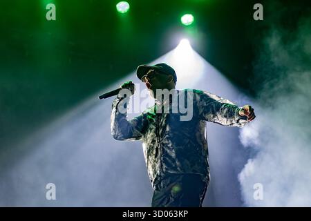 LONDON, ENGLAND: Kniescheibenaufführung in der Wembley Arena. Mit: Moglai BaP Wo: London, Großbritannien Wann: 18 Sep 2025 Credit: Neil Lupin/WENN Stockfoto