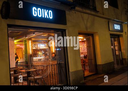 Madrid, Spanien. Oktober 2025. Spanische Gourmet-Burger-Kette, Goiko, gesehen in Spanien. (Foto: Xavi Lopez/SOPA Images/SIPA USA) Credit: SIPA USA/Alamy Live News Stockfoto