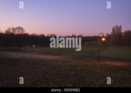 Volksgarten im malerischen Abendlicht Stockfoto