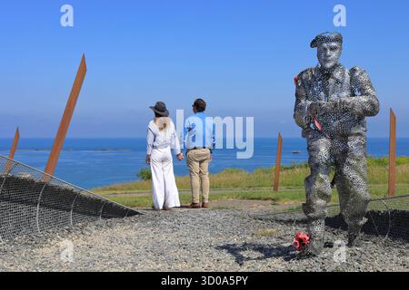 Frankreich, Calvados (14), Arromanches-les-Bains, Garten der Erinnerung (D-Day Garden), gewidmet britischen Soldaten, die an den Landungen in der Normandie teilgenommen haben Stockfoto