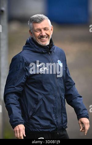 Genk, Belgien. Oktober 2025. Genks Torhüter-Trainer Guy Martens wurde während eines Trainings der belgischen Fußballmannschaft KRC Genk am Mittwoch, den 22. Oktober 2025, in Genk gezeigt. Das Team bereitet sich auf das morgige Spiel gegen den spanischen Real Betis Balompie vor, das dritte Spiel (von 8) in der Liga-Phase der UEFA Europa League. BELGA FOTO JOHAN EYCKENS Credit: Belga News Agency/Alamy Live News Stockfoto