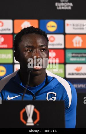 Genk, Belgien. Oktober 2025. Genks Yaimar Medina wurde während einer Pressekonferenz der belgischen Fußballmannschaft KRC Genk am Mittwoch, den 22. Oktober 2025, in Genk gezeigt. Das Team bereitet sich auf das morgige Spiel gegen den spanischen Real Betis Balompie vor, das dritte Spiel (von 8) in der Liga-Phase der UEFA Europa League. BELGA FOTO JOHAN EYCKENS Credit: Belga News Agency/Alamy Live News Stockfoto
