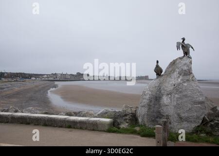 Skulpturen des Tern-Projekts an der Küste von Morecambe Stockfoto