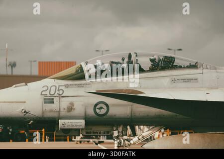 MELBOURNE, AUSTRALIEN - 29. MÄRZ: RAAF FA-18F Super Hornet wurde während der Avalon Airshow 2025 am Avalon Airport am 29. März 2025 in Melbour gesehen Stockfoto