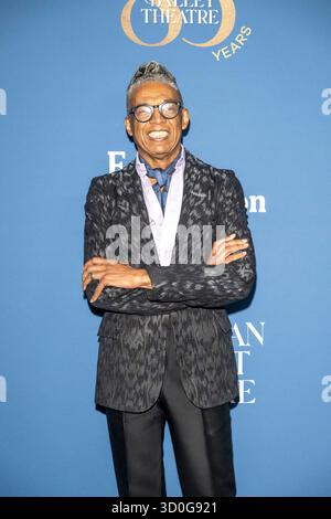 New York, Usa. Oktober 2025. B Michael nimmt am 22. Oktober 2025 an der American Ballet Theatre Fall Gala in der David Geffen Hall in New York Teil. (Foto: M10s/TheNews2/NurPhoto) Credit: NurPhoto SRL/Alamy Live News Stockfoto