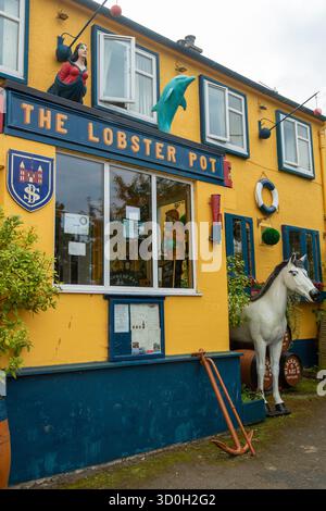 The Lobster Pot ein skurriler Pub & Restaurant, Blackness, Linlithgow, West Lothian, Schottland Stockfoto