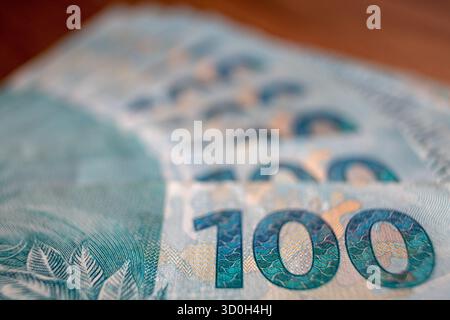 100 Reais-Banknoten (brasilianisches Geld) Stockfoto