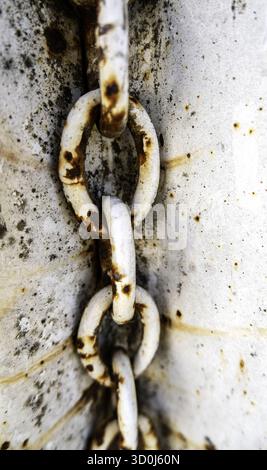 Detail einer Rolle Metallkette, Glieder, Sicherheit Stockfoto