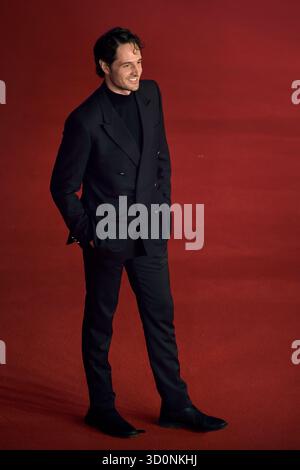 ROM, ITALIEN - 18. OKTOBER: Alberto Paradossi besucht den roten Teppich „Gli Occhi degli Altri“ während des 20. ROM Film Festivals im Auditorium Parco Della Musica am 18. Oktober 2025 in Rom. Stockfoto