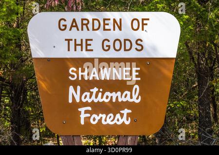 U.S. Forest Service Schild für Garden of the Gods im Shawnee National Forest im Süden von Illinois. (USA) Stockfoto