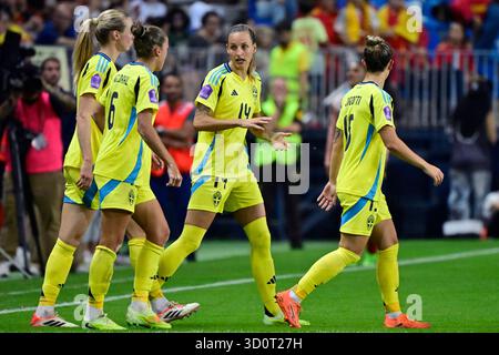 Malaga, Spanien. Oktober 2025. MALAGA, SPANIEN 20251024Schwedens Nathalie Björn im Halbfinale der Nations League zwischen Spanien und Schweden in der Arena La Rosaleda in Malaga. *** Das Bild ist im SPORTPAKET enthalten. Für andere ZAHLUNGSBILDER*** Foto: Jonas Ekströmer/TT/Code 10030 dieser Text ist automatisch übersetzt Credit: TT News Agency/Alamy Live News Stockfoto