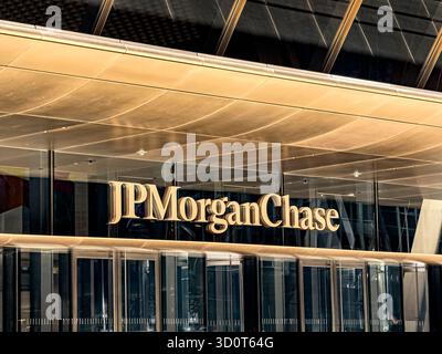 JPMorgan Chase Building, Außeneingang des Gebäudes, 270 Park Avenue, Manhattan, New York City, New York, USA Stockfoto