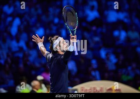 Wien, Wien, Österreich. Oktober 2025. Lorenzo Musetti aus Italien feiert den Sieg des Spiels gegen Corentin Moutet aus Frankreich 10.2025, Wien (Wiener Stadthalle), Österreich (Credit Image: © Mathias Schulz/ZUMA Press Wire) NUR REDAKTIONELLE VERWENDUNG! Nicht für kommerzielle ZWECKE! Stockfoto