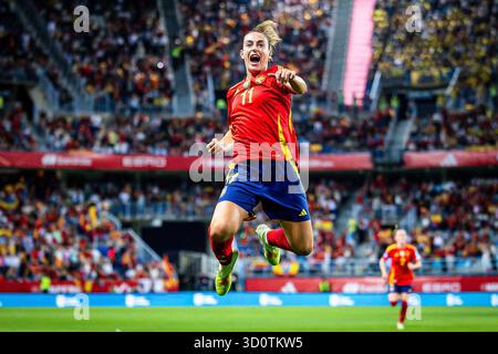 Malaga, Espagne. Oktober 2025. Alexia PUTELLAS aus Spanien während der UEFA Women's Nations League, Halbfinale, 1. Leg-Fußballspiel zwischen Spanien und Schweden am 24. Oktober 2025 in La Rosaleda in Malaga, Spanien - Foto Rafael Roman/Matthieu Mirville/DPPI Credit: DPPI Media/Alamy Live News Stockfoto