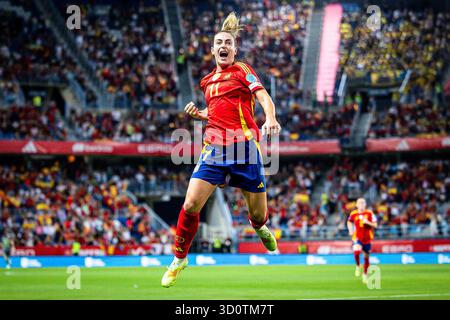 Malaga, Spanien, Spanien. Oktober 2025. Alexia PUTELLAS aus Spanien während der UEFA Women's Nations League, Halbfinalspiel zwischen Spanien und Schweden bei La Rosaleda am 24. Oktober 2025 in Malaga, Spanien. Rafael Roman (Credit Image: © Matthieu Mirville/ZUMA Press Wire) NUR REDAKTIONELLE VERWENDUNG! Nicht für kommerzielle ZWECKE! Stockfoto